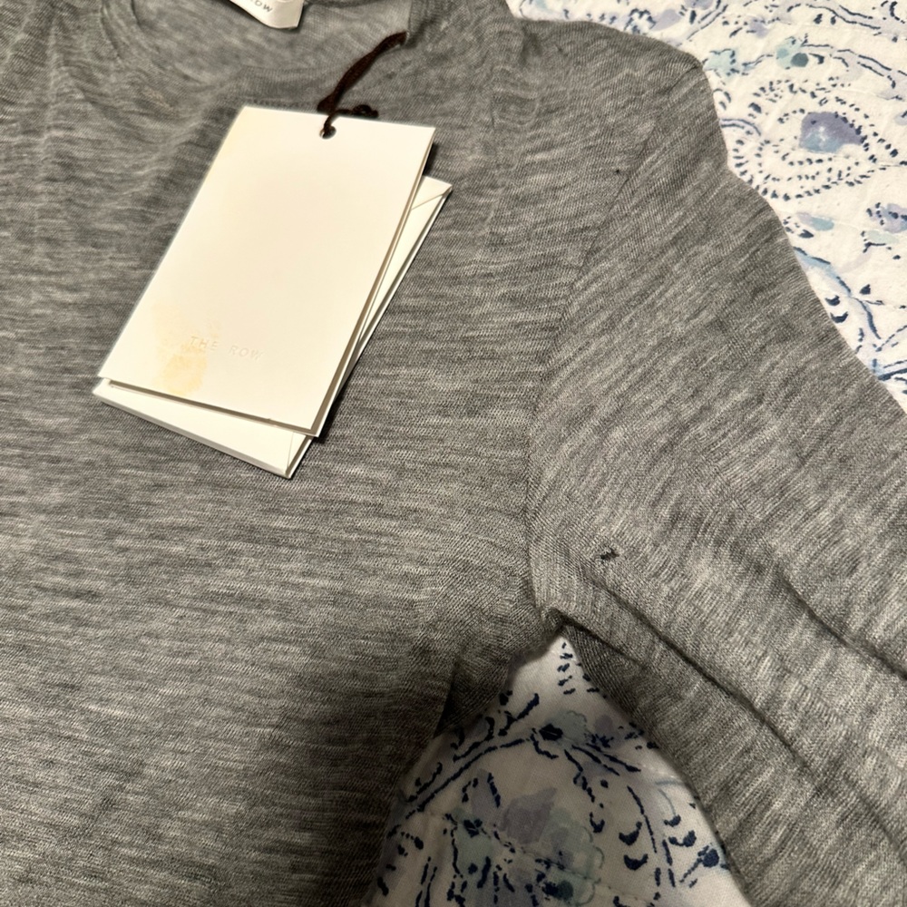 The Row Iverness Top in Cashmere in Grey Melange Women’s XS 🩶 - Picture 8 of 16